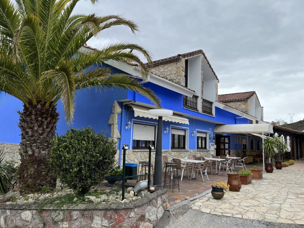 Hotel Avelina Cangas de Onis Exterior photo