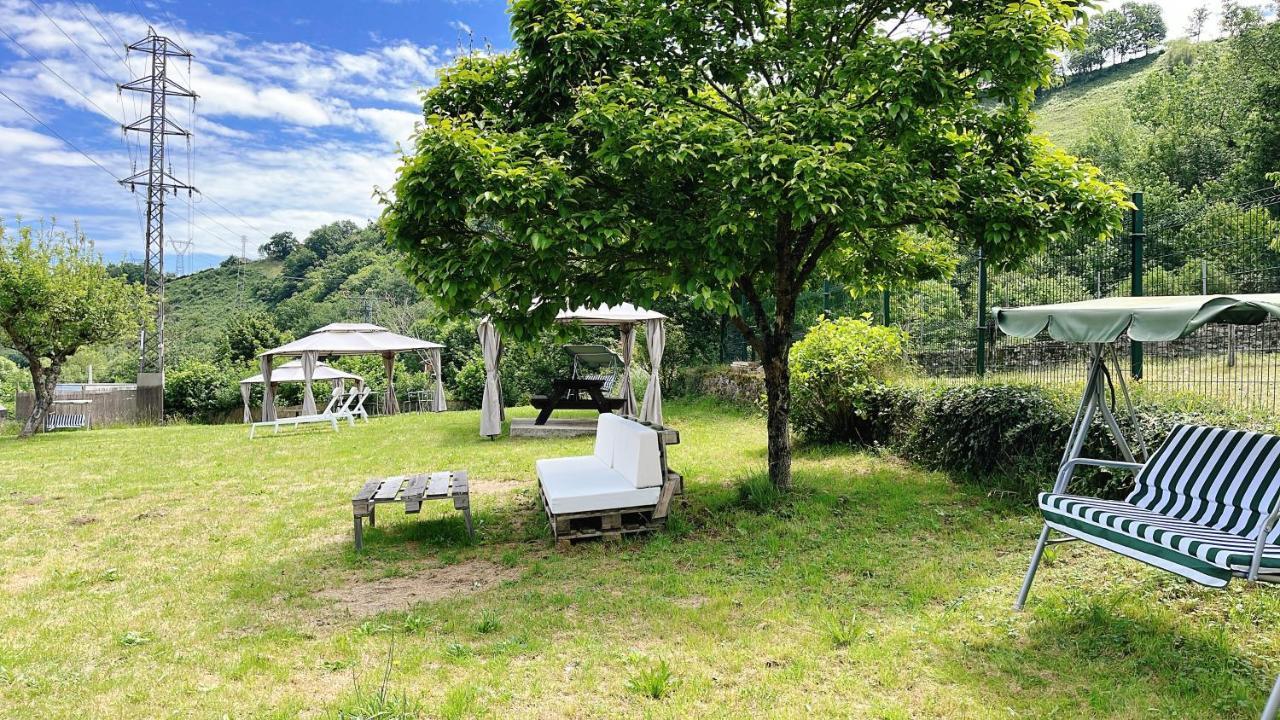 Hotel Avelina Cangas de Onis Exterior photo
